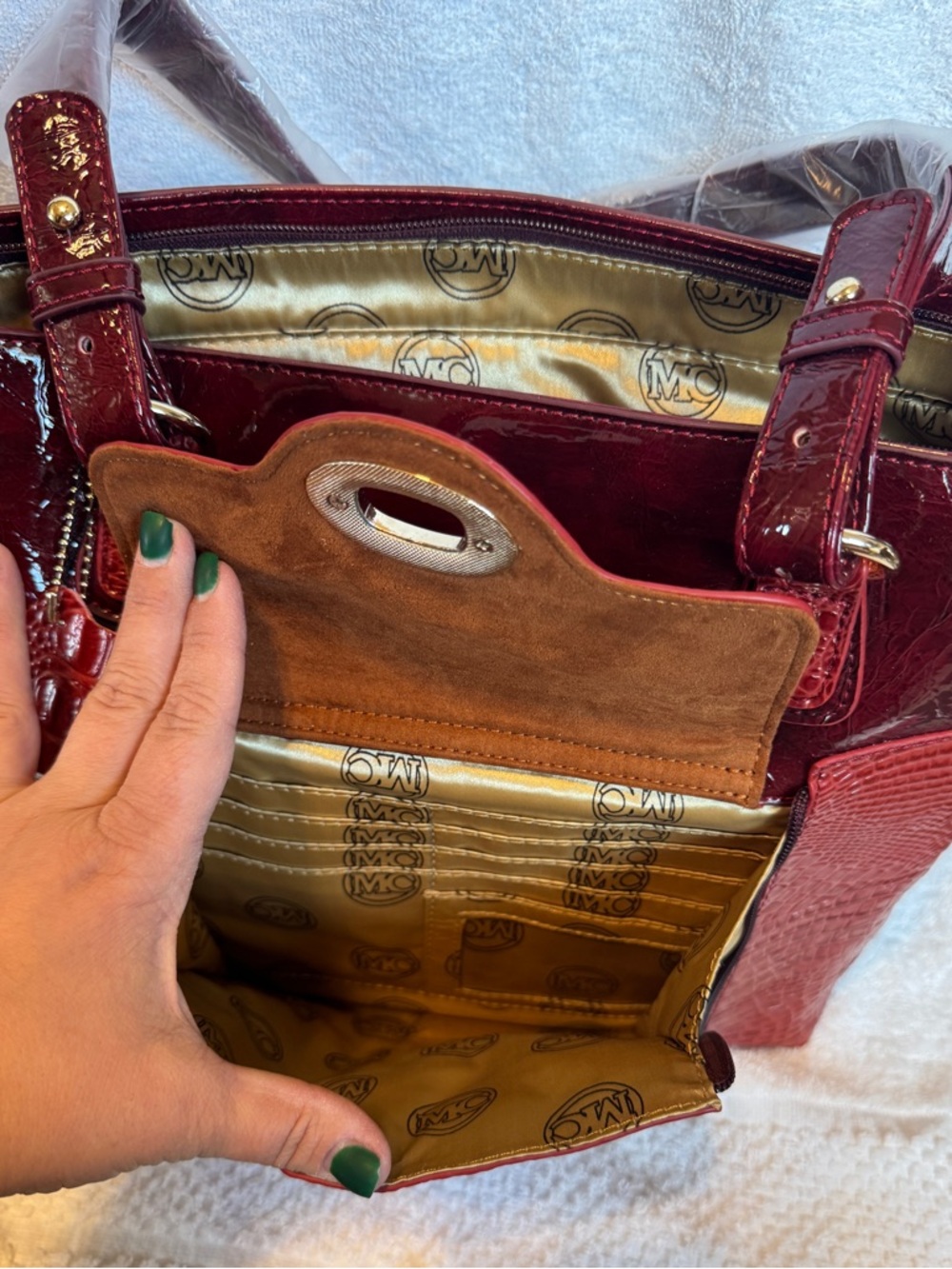Red leather Handbag - Picture 6 of 11
